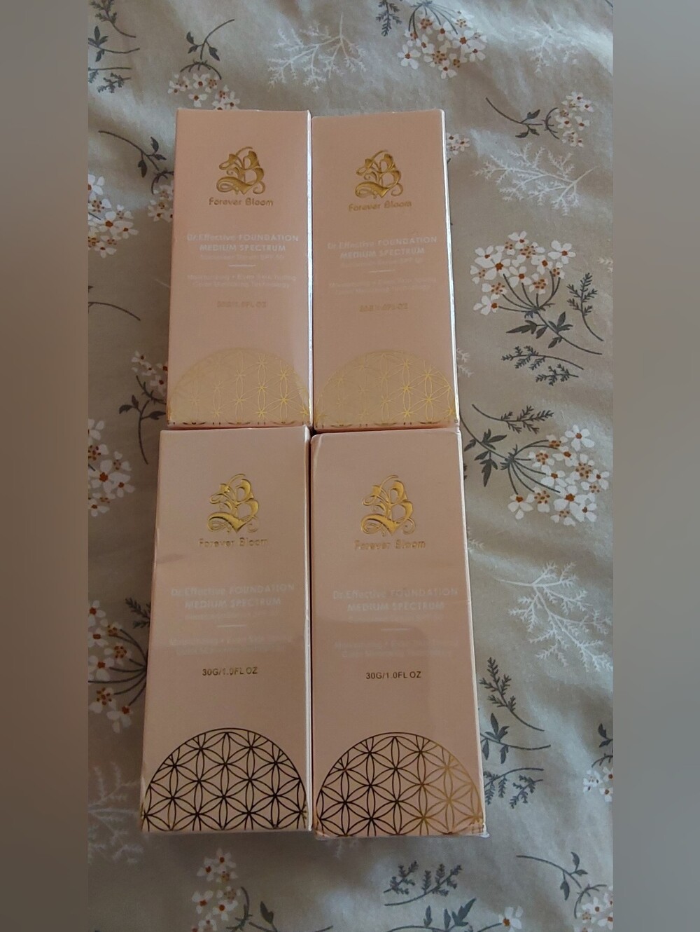 New Forever Bloom Biomimic Foundation Medium Spectrum - NEW IN BOX! set of 4